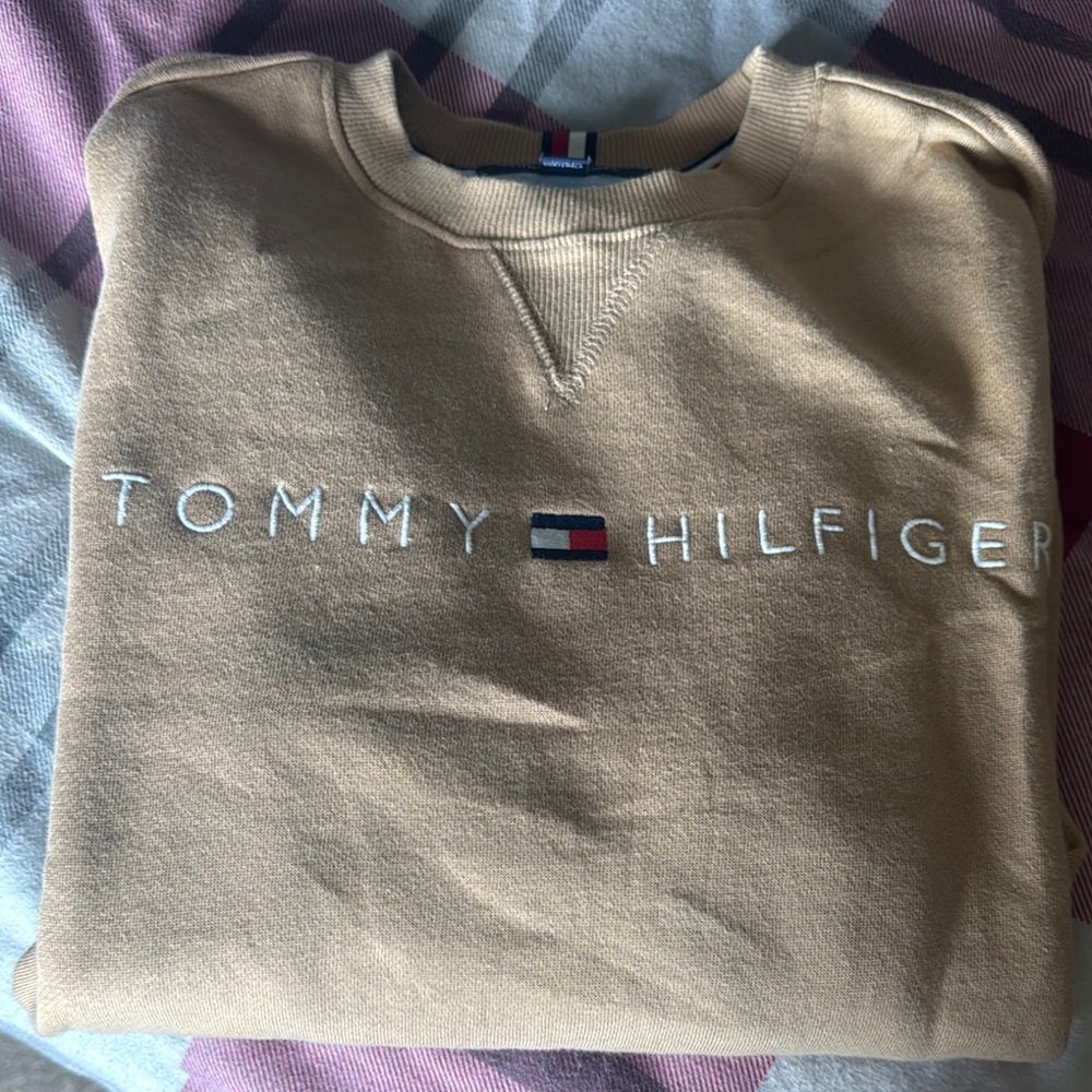 Tommy Hilfiger Tan Crewneck Sweater